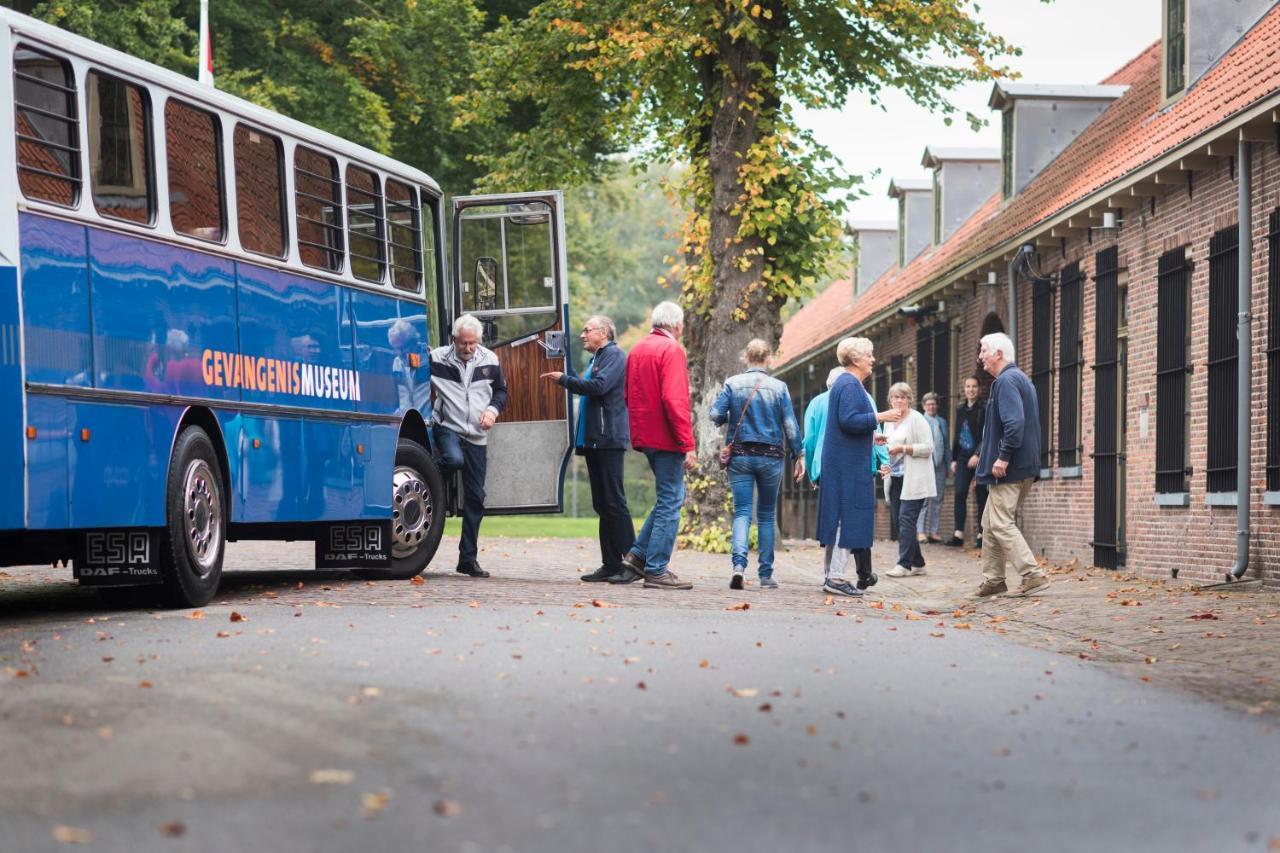 4P Chalet Tolve Met 4 Fietsen Vlakbij Natuurgebieden Drents Friese Wold, Fochteloerveen En Gevangenisdorp Veenhuizen Oosterwolde  Exteriér fotografie