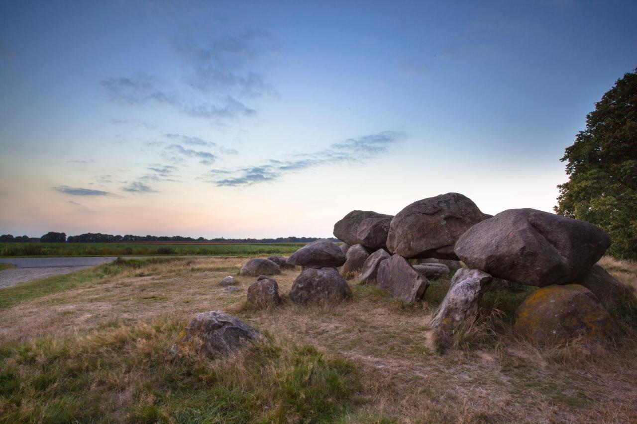4P Chalet Tolve Met 4 Fietsen Vlakbij Natuurgebieden Drents Friese Wold, Fochteloerveen En Gevangenisdorp Veenhuizen Oosterwolde  Exteriér fotografie